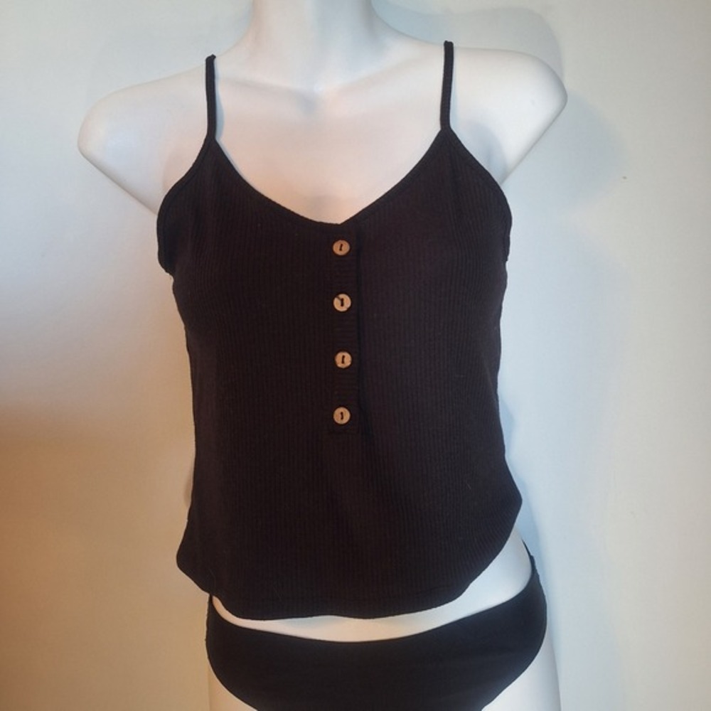 Tresics Black Cami‎ Tank Top V-Neck Spaghetti Strap Cropped Size Small